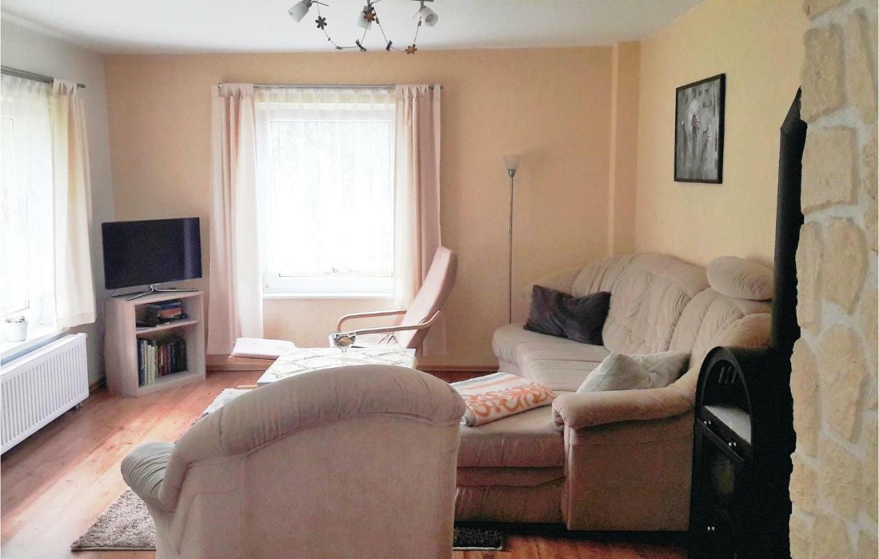 Awesome Home In Alt Schwerin With Wifi Extérieur photo